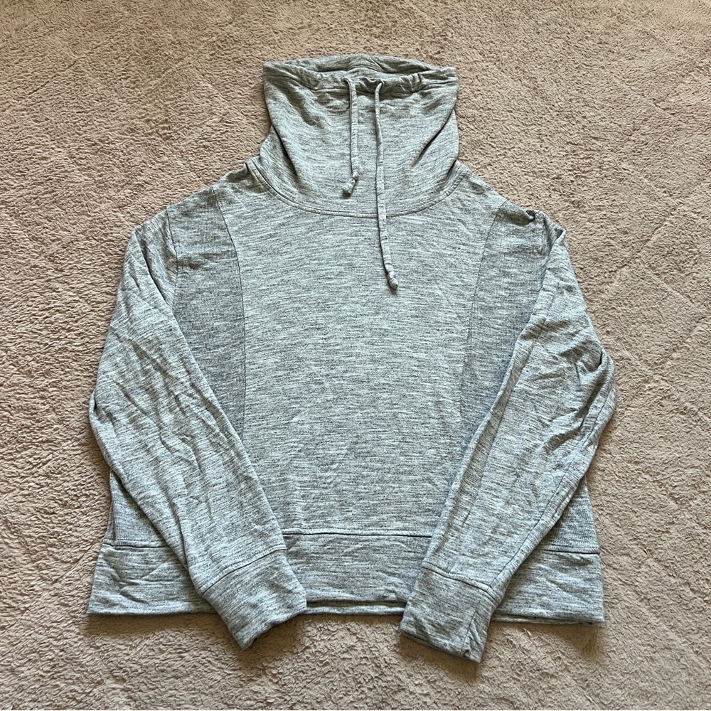 Athleta Cowl Neck Sweatshirt Sporty Athleisure Outdoor Hiking Preppy Size M